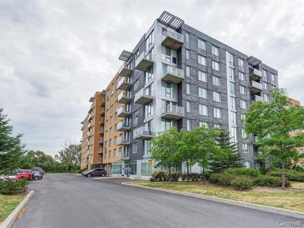 The Phoenix 4885 Bd Henri Bourassa O BoisFranc