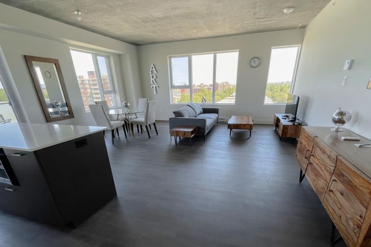 https://d2d56882uwwjpl.cloudfront.net/listing-photos/2025/9/9/medium_Monarc_2_bedroom_type_2_5e31b046b5.jpg