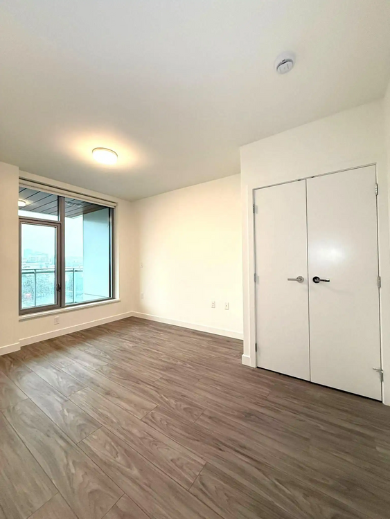 https://d2d56882uwwjpl.cloudfront.net/listing-photos/2026/1/2/medium_Whats_App_Image_2026_01_08_at_9_12_20_AM_2_b9200c7838.jpeg
