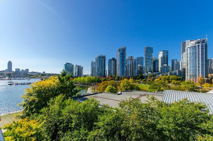 https://d2d56882uwwjpl.cloudfront.net/listing-photos/2026/8/18/medium_0624_849df9221c.jpg