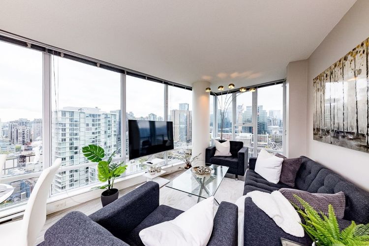 Downtown Vancouver Furnished Condo in Spectrum 4, Vancouver | Rent It ...