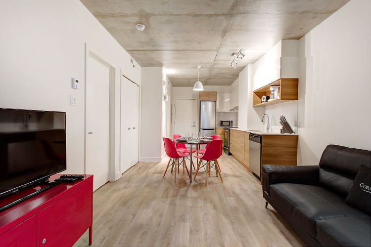 https://d2d56882uwwjpl.cloudfront.net/medium_Corporate_Housing_Montreal_Hexagone_02_aee82734ca.jpg