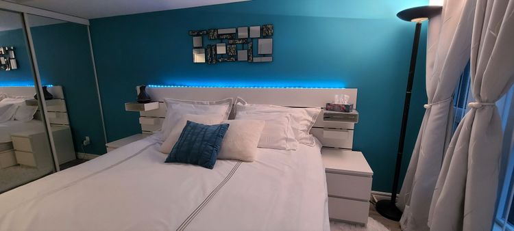 https://d2d56882uwwjpl.cloudfront.net/medium_Mood_lighting_f78c0b4462.jpg