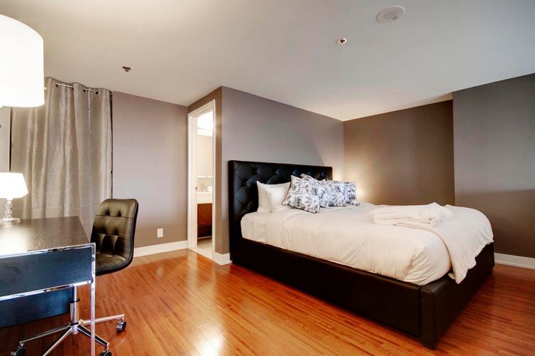 https://d2d56882uwwjpl.cloudfront.net/medium_Mosaique_1_bedroom_loft_1_1c51ac3176.jpg
