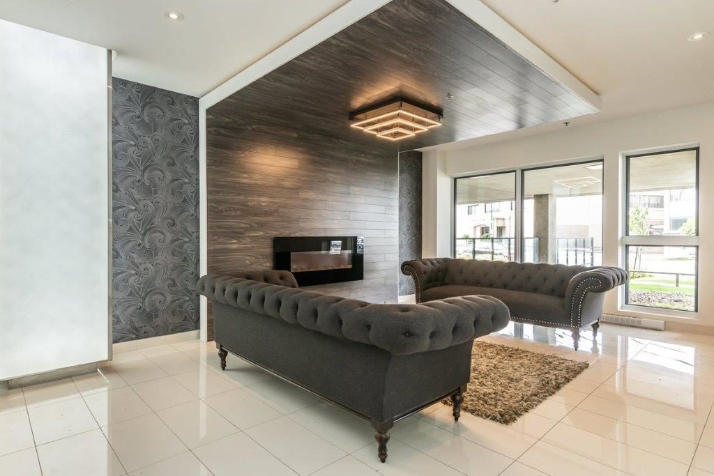 Condos Kubik 10 Avenue Donegani, PointeClaire Downtown Montreal