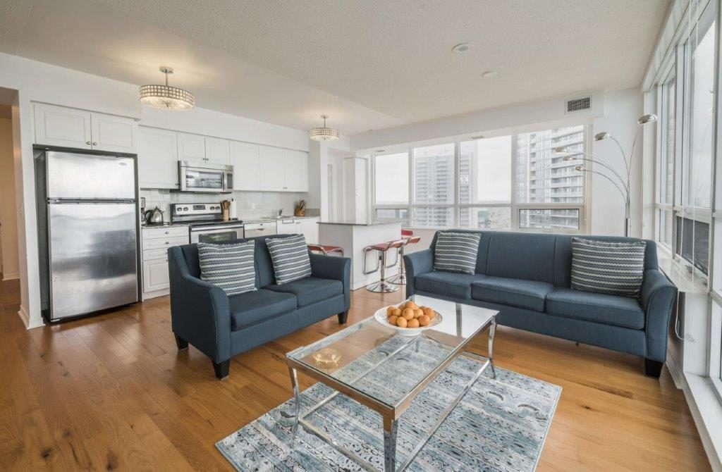 Etobicoke Furnished Condo in Beyond the Sea Star Tower, Etobicoke