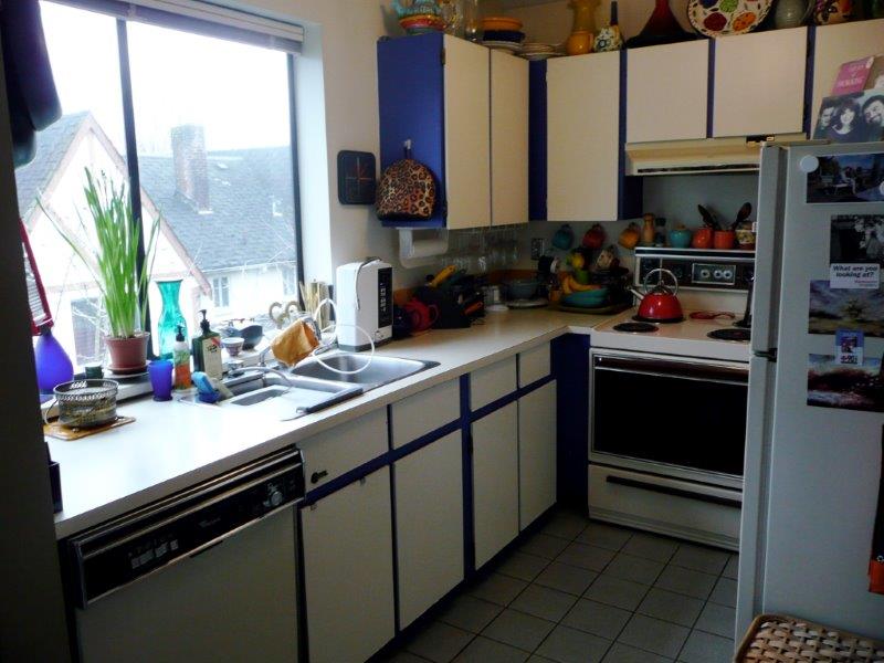 https://d2d56882uwwjpl.cloudfront.net/vancouver/2015/06/3437-West-4th-Avenue-19-Kitchen.jpg