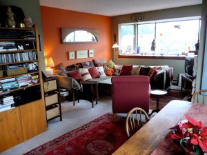 https://d2d56882uwwjpl.cloudfront.net/vancouver/2015/06/3437-West-4th-Avenue-19-LivingRoom-300x225.jpg