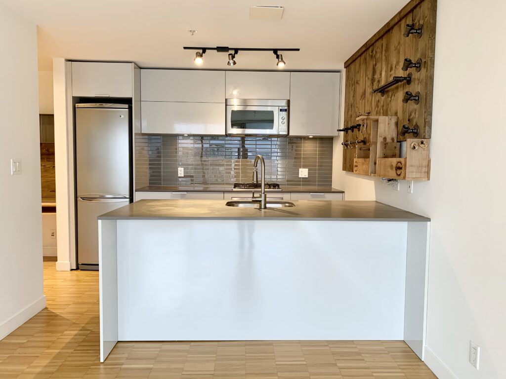 Gastown Unfurnished Condo in Woodwards W43, Vancouver Rent It