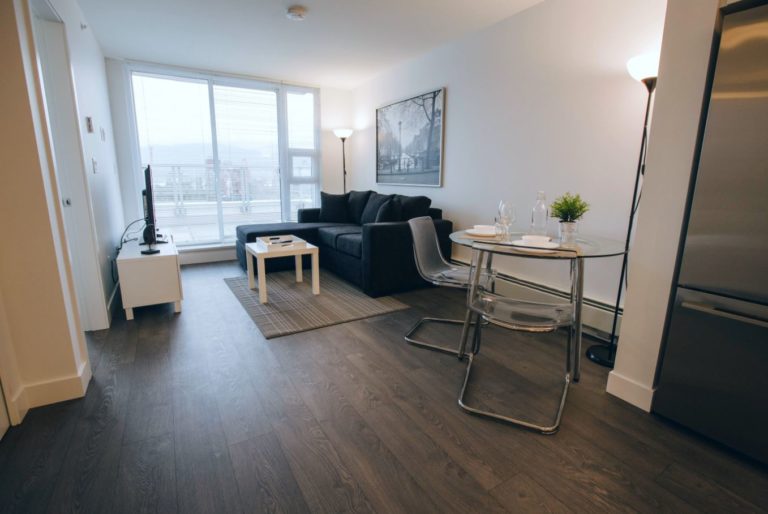 Tinseltown Crosstown Furnished Luxury Penthouse in Framework