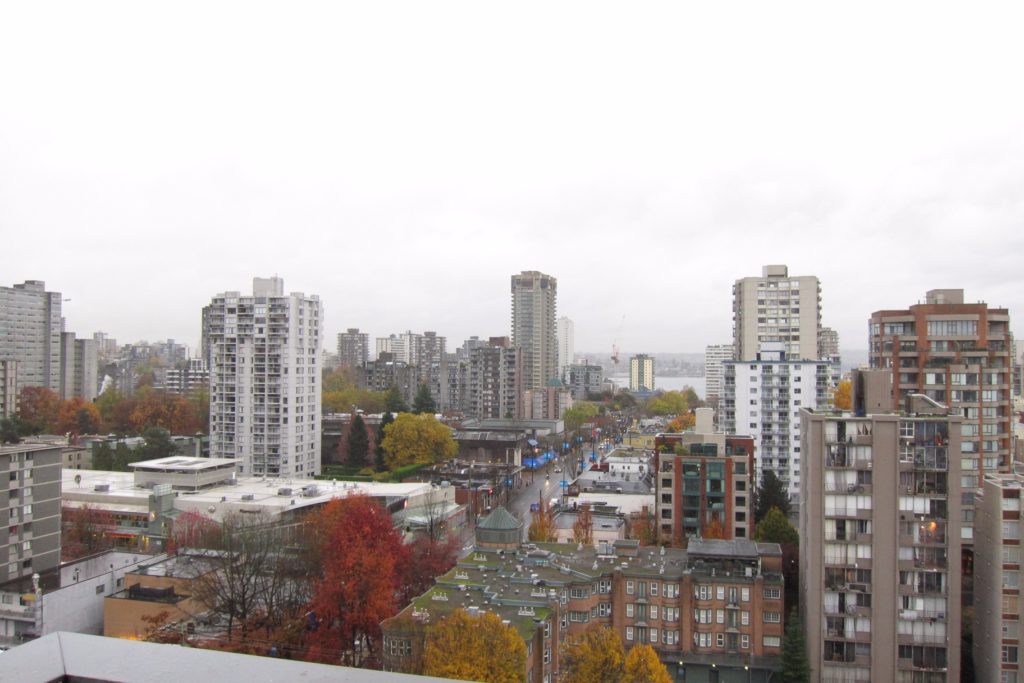 Wonderful Oakridge Unfurnished Condo in 41 West, Vancouver Rent It