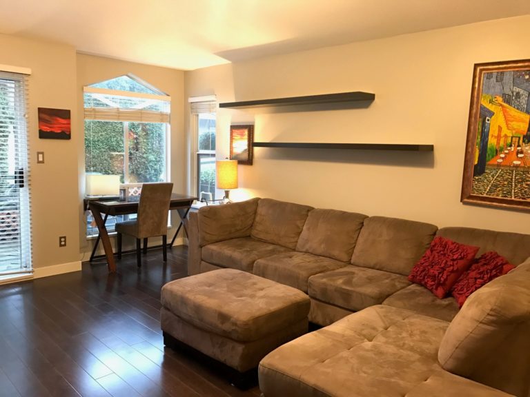 Amazing Furnished Townhouse, Coquitlam Rent It Furnished Rental