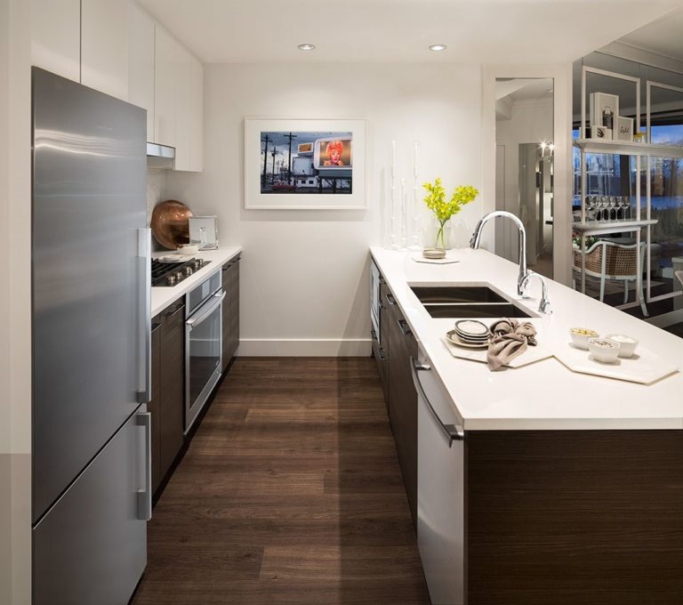 River District Unfurnished Condo in One Town Centre, Vancouver Rent