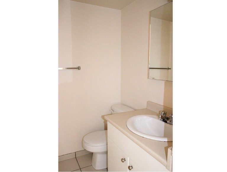 West End Unfurnished Condo in Baltic Apartments, Vancouver Rent It