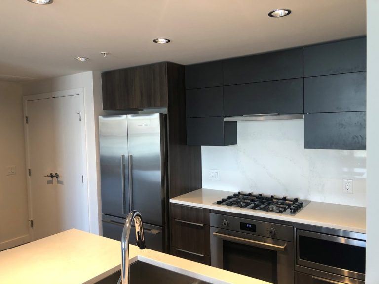 Dunbar Southlands Unfurnished Condo in Dunbar Terrace, Vancouver