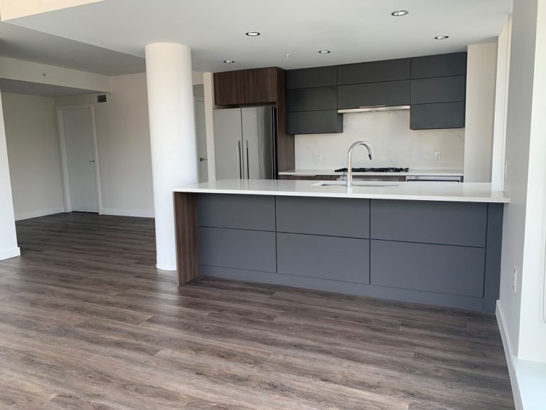 Dunbar Southlands Unfurnished Penthouse in Dunbar Terrace, Vancouver