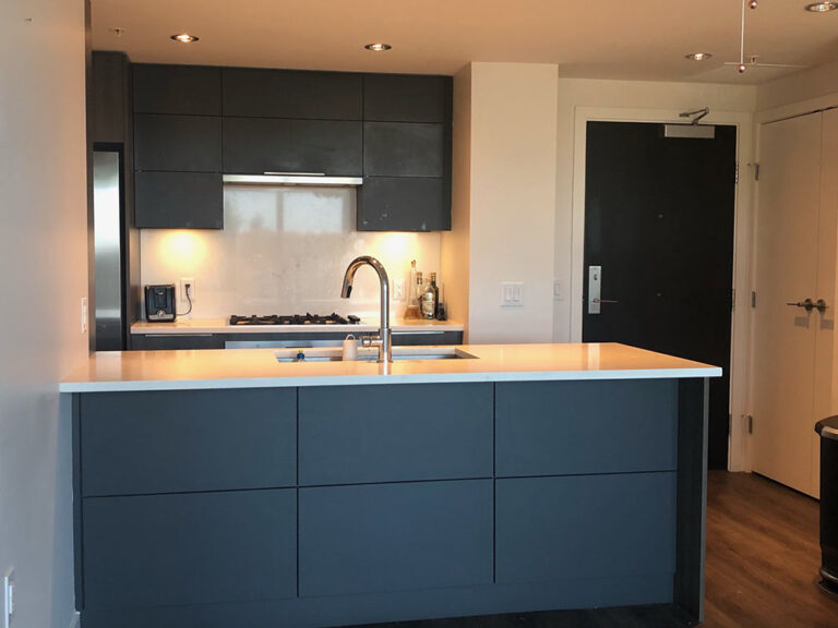 Dunbar Southlands Unfurnished Condo in Dunbar Terrace, Vancouver