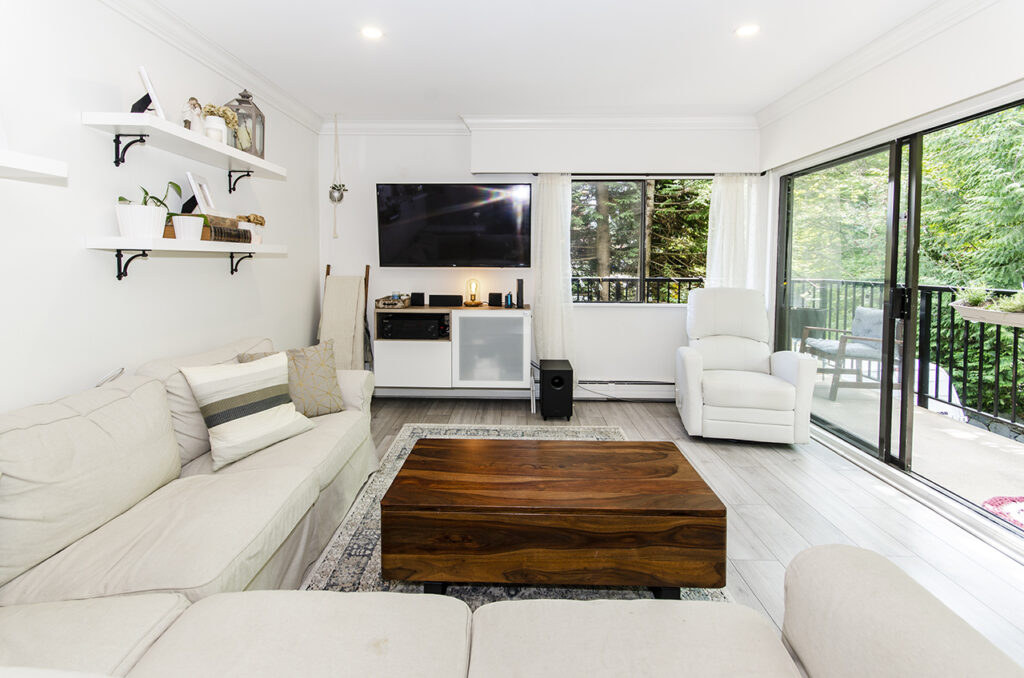 Exceptional Furnished Condo, Port Moody Rent It Furnished Rental